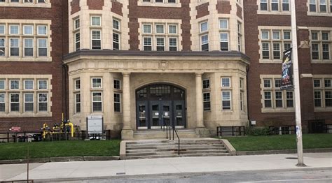 U of T building evacuated after smoke fills auditorium